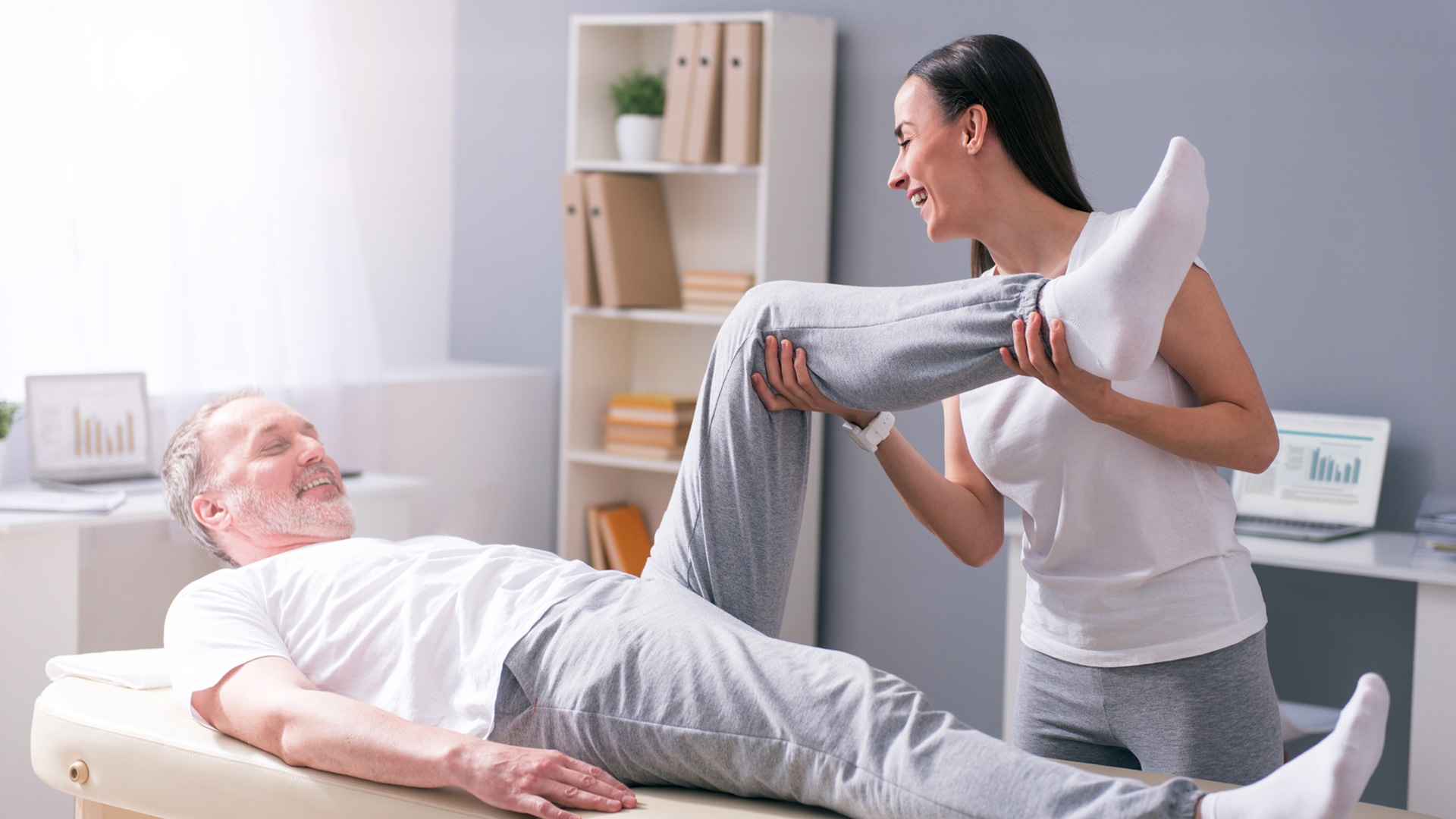 Fyzioterapie není jen rehabilitace. Pomoci nám může mnohem víc